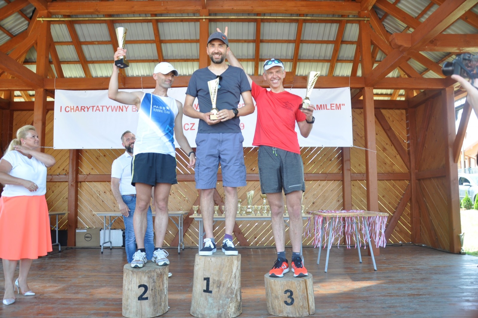 I Charytatywny Bieg oraz marsz Nordic Walking "Przybij Piątkę z Kamilem"