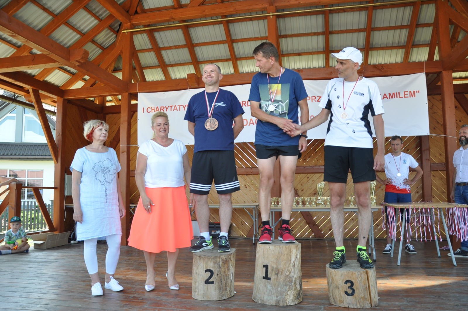 I Charytatywny Bieg oraz marsz Nordic Walking "Przybij Piątkę z Kamilem"