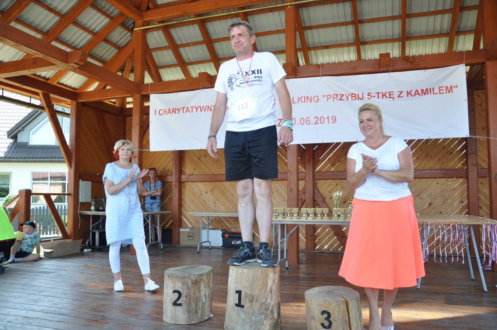 I Charytatywny Bieg oraz marsz Nordic Walking "Przybij Piątkę z Kamilem"