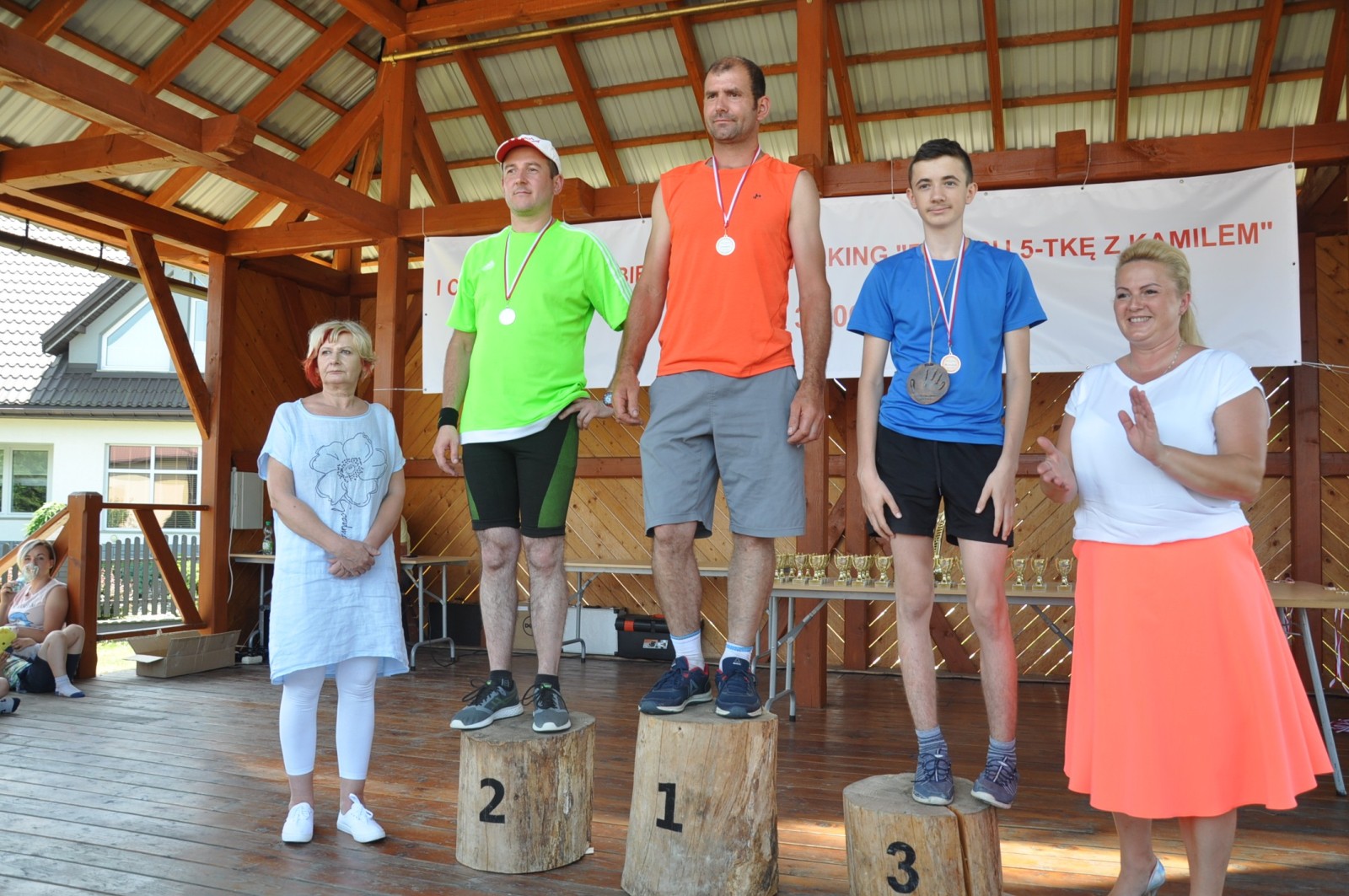 I Charytatywny Bieg oraz marsz Nordic Walking "Przybij Piątkę z Kamilem"