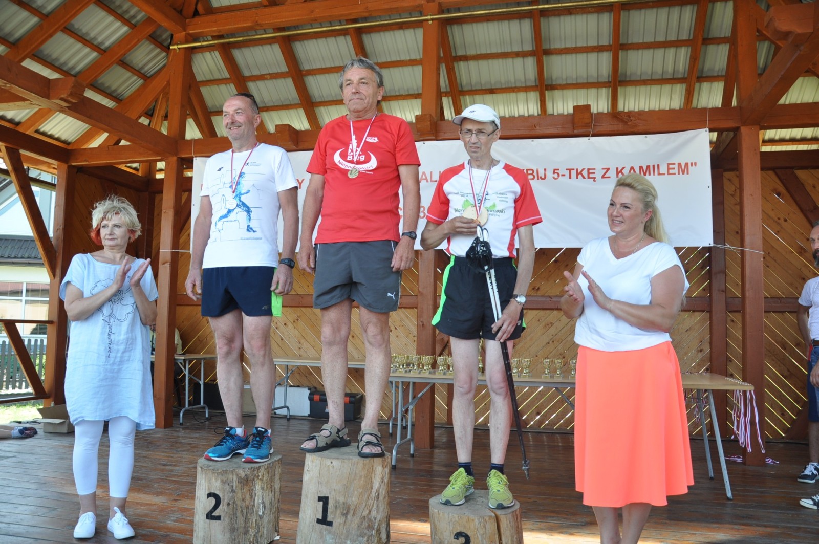I Charytatywny Bieg oraz marsz Nordic Walking "Przybij Piątkę z Kamilem"