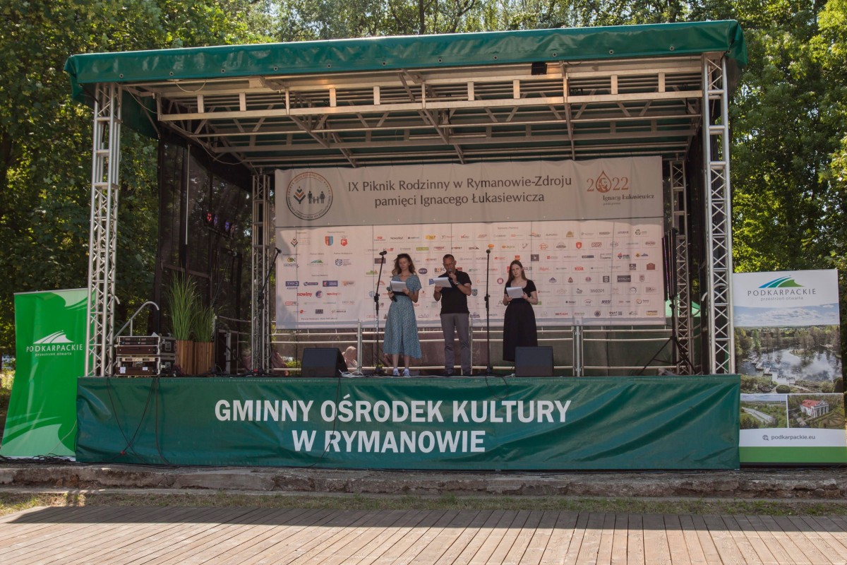 26 czerwca na terenach zielonych i kompleksie basenów odkrytych przy ulicy Zdrojowej w Rymanowie-Zdroju odbył się IX Piknik Rodzinny pamięci Ignacego Łukasiewicza organizowany przez Świerkowy Zdrój Medical Spa Sp. z o. o.