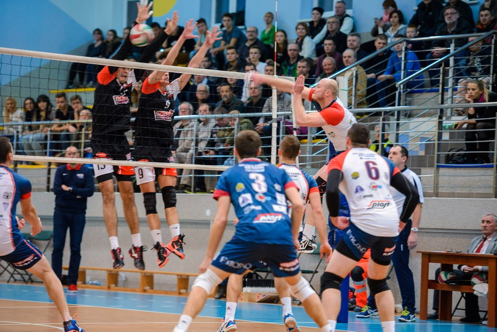 AZS PWSZ Karpaty KHS Krosno - Contimax MOSiR Bochnia. Fot. Łukasz Jaracz