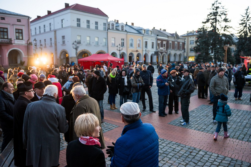 Wigilia na krośnieńskim rynku 2014 fot. Łukasz Jaracz