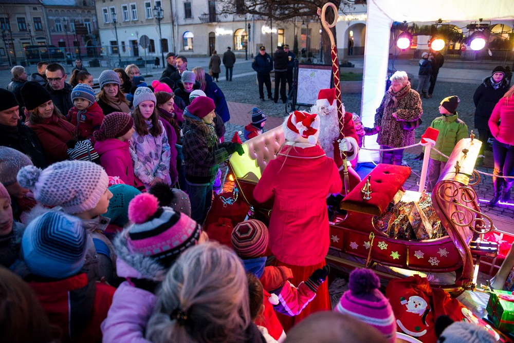 Wigilia na krośnieńskim rynku 2014 fot. Łukasz Jaracz