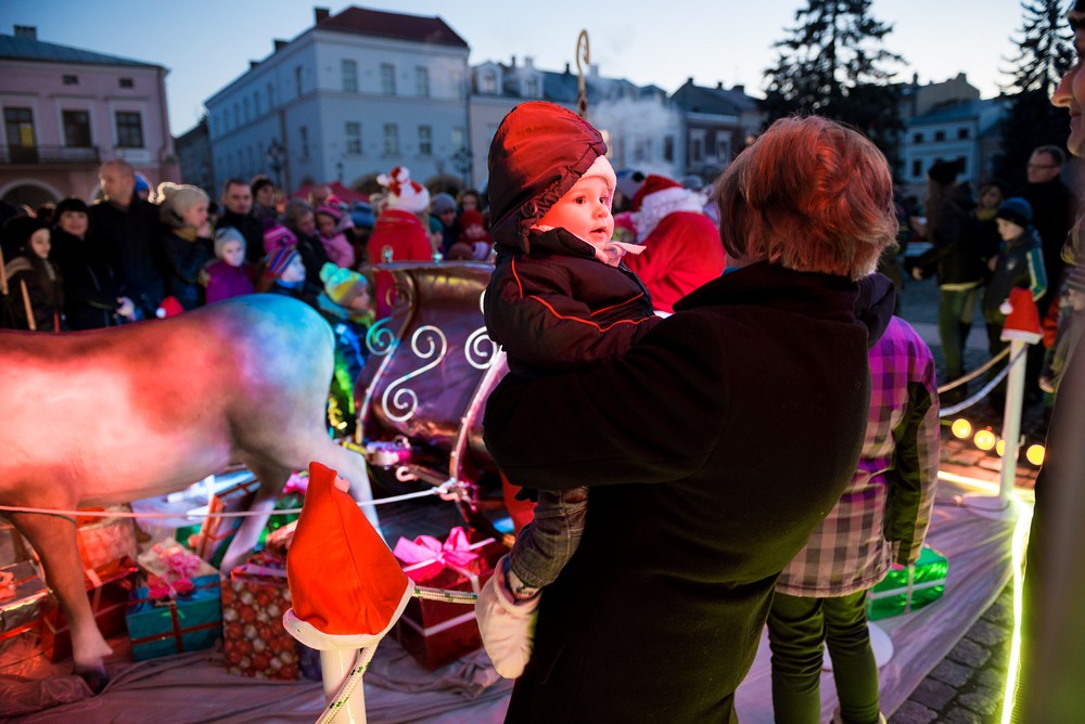 Wigilia na krośnieńskim rynku 2014 fot. Łukasz Jaracz