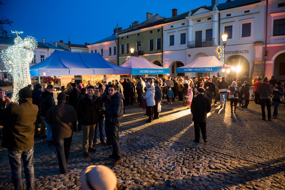 Wigilia na krośnieńskim rynku 2014 fot. Łukasz Jaracz