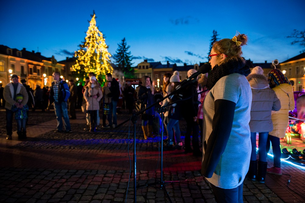 Wigilia na krośnieńskim rynku 2014 fot. Łukasz Jaracz