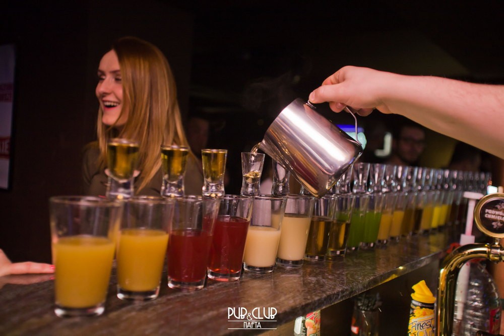 Dzień kobiet w Pub & Club Nafta. Fot. Marcin Bilski