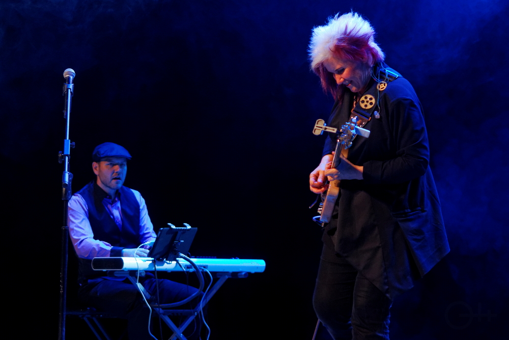 Koncert Jennifer Batten. Fot. Paweł Fiejdasz