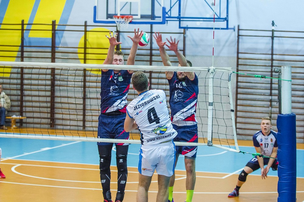 Karpaty Krosno - KKS Kozienice. Fot. Karol Słomka