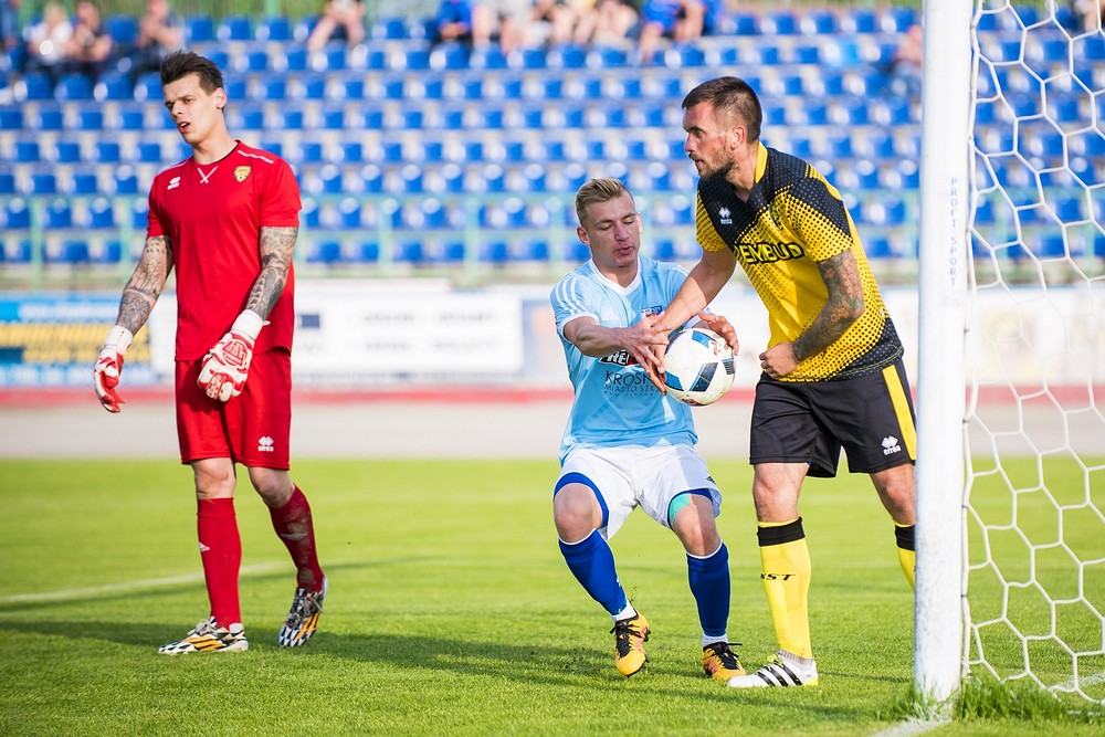Karpaty Krosno - MKS Trzebinia. Fot. Karol Słomka