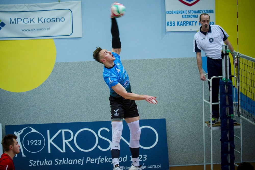 Krosno Glass Karpaty PWSZ - Błękitni Ropczyce. Fot. Karol Słomka