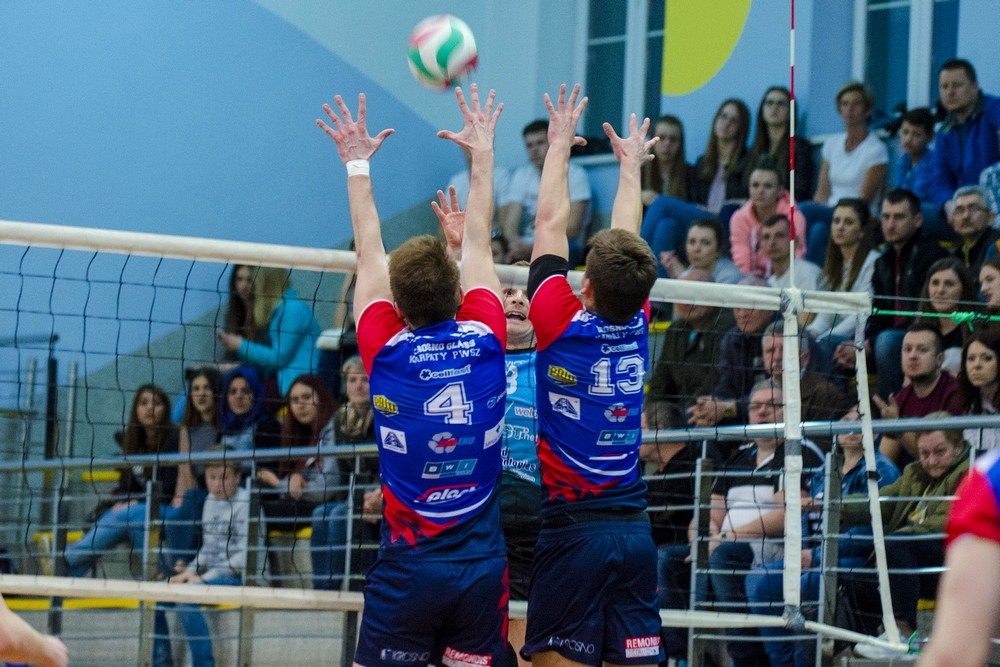 Krosno Glass Karpaty PWSZ - Błękitni Ropczyce. Fot. Karol Słomka