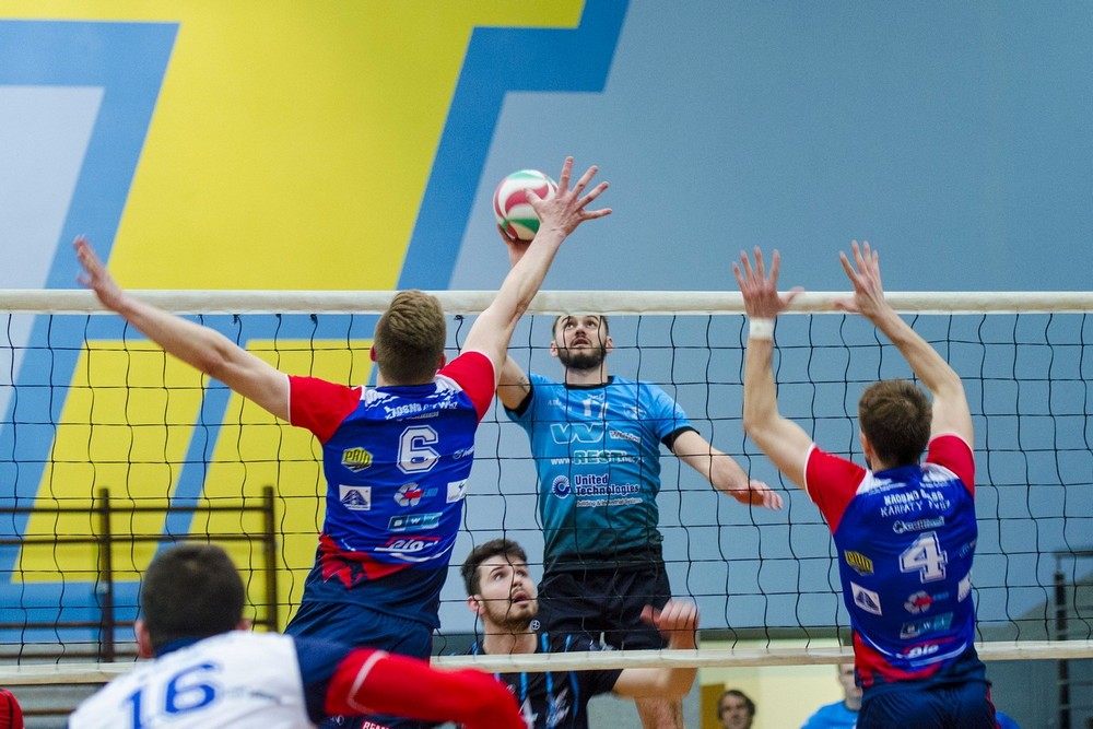 Krosno Glass Karpaty PWSZ - Błękitni Ropczyce. Fot. Karol Słomka