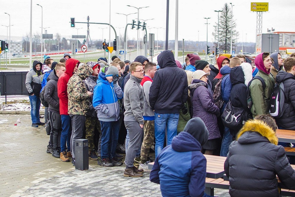 KFC w Krośnie otwarte. Fot. Karol Słomka