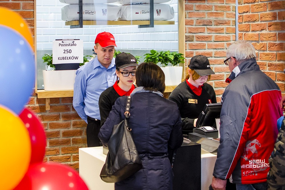 KFC w Krośnie otwarte. Fot. Karol Słomka