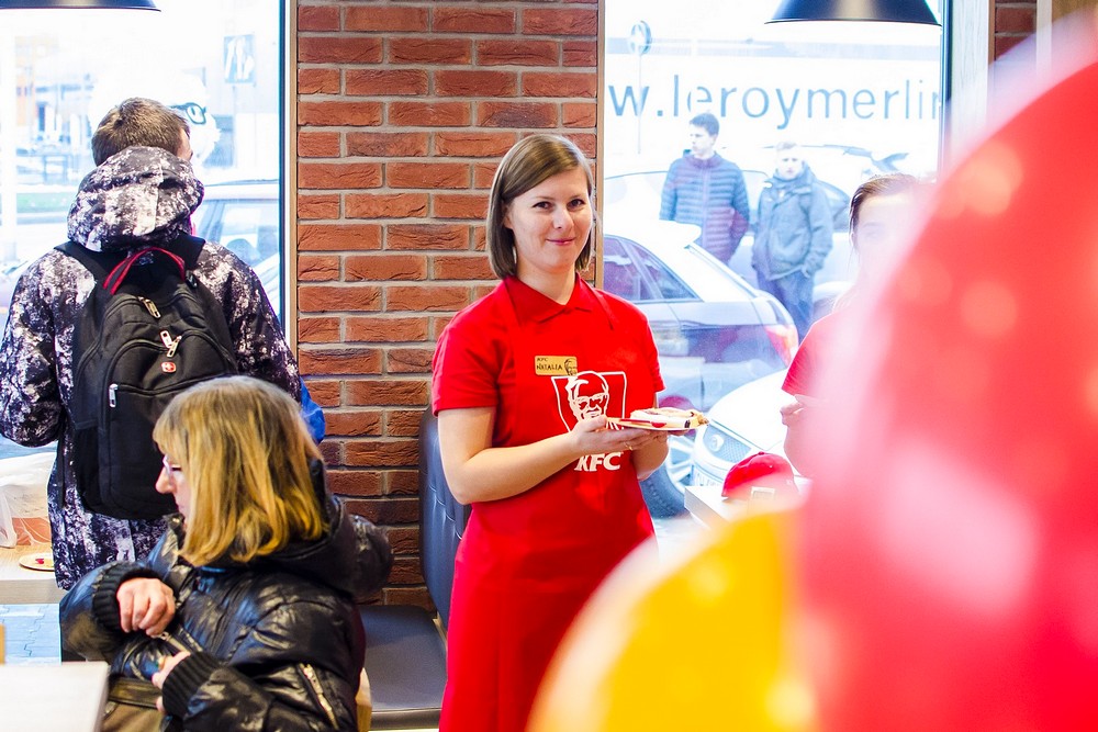 KFC w Krośnie otwarte. Fot. Karol Słomka