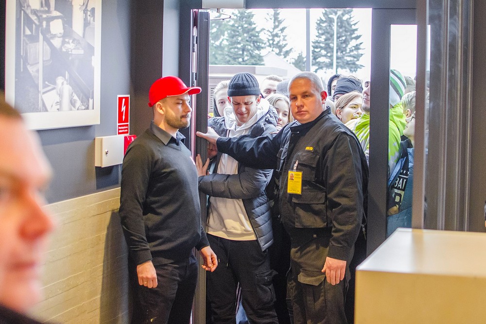 KFC w Krośnie otwarte. Fot. Karol Słomka