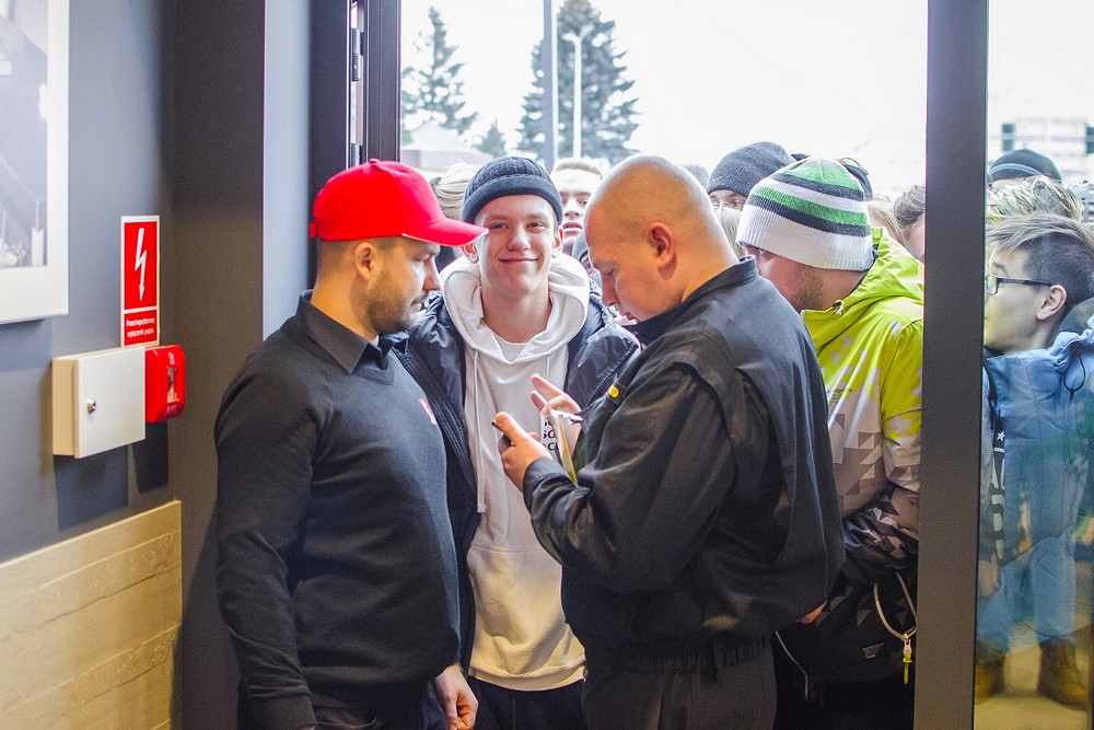 KFC w Krośnie otwarte. Fot. Karol Słomka