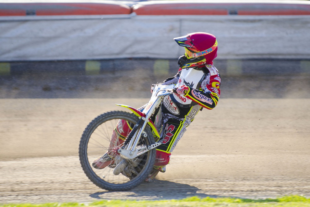 KSM Krosno - Stal-Met Kolejarza Opole. Fot. Karol Słomka