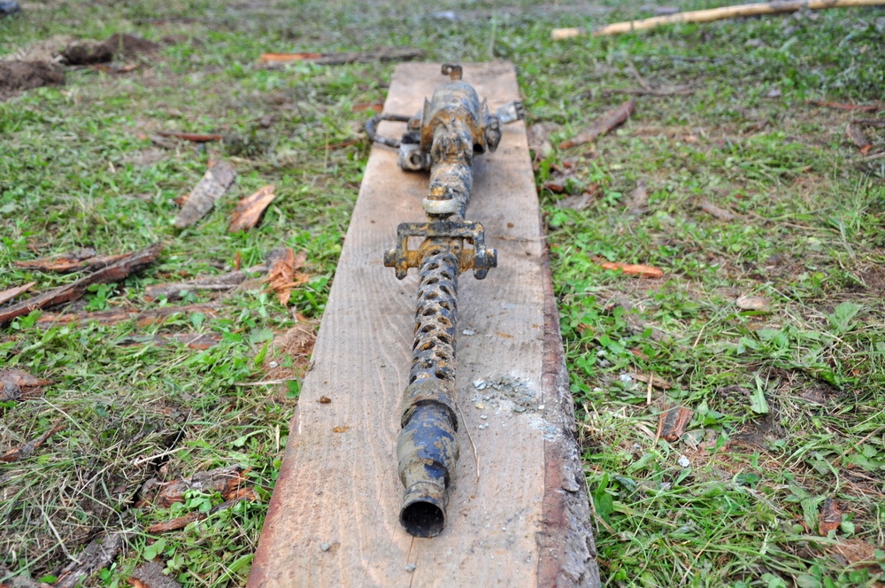 Prace archeologiczne: Messerschmitt Bf 109 E. Fot. KrosnoCity.pl