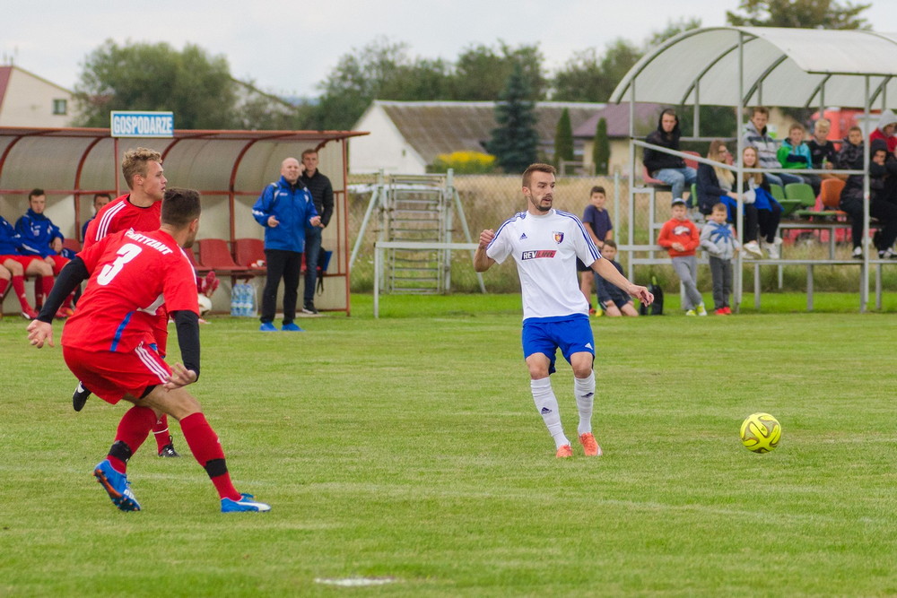 Partyzant Targowiska - Karpaty Krosno