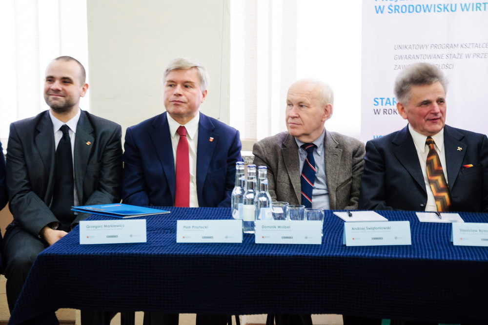 III Targi Zatrudnienia i Edukacji w Krośnie. Fot. Piotr Dymiński
