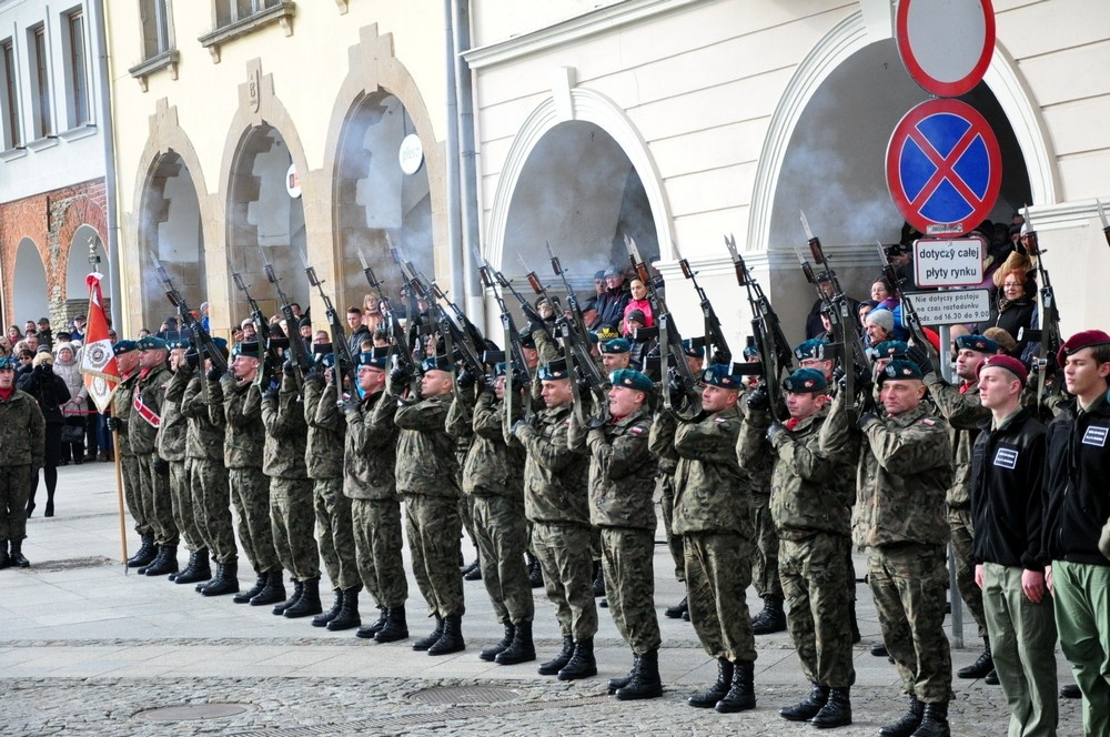 W Krośnie uczczono Święto Niepodległości. Fot. Piotr Dymiński