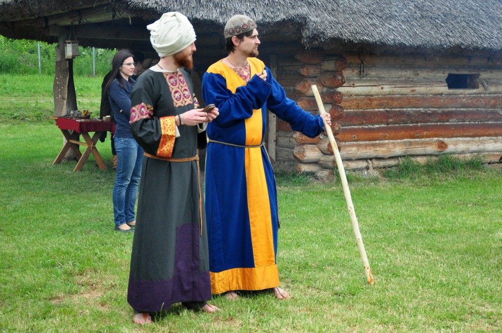 Starożytni Podróżnicy w Karpackiej Troi. Fot. Piotr Dymiński