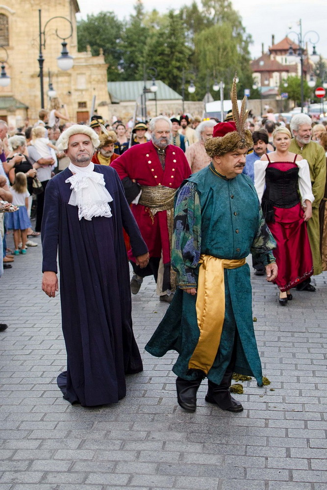 Jan Kazimierz przybywa do Krosna. Fot. Karol Słomka