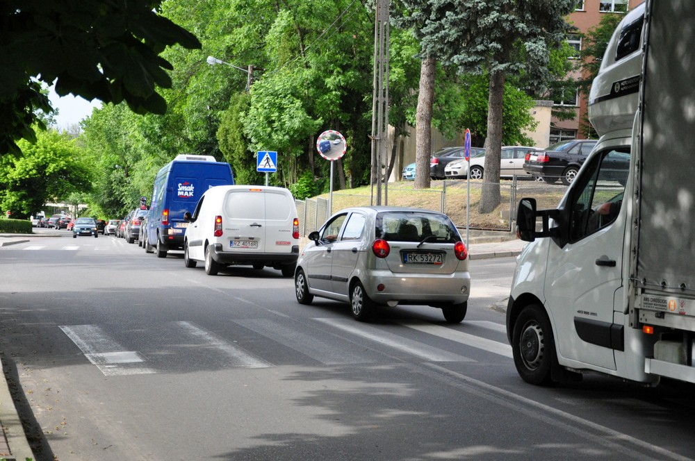 Karambol na DK28. Fot. Piotr Dymiński