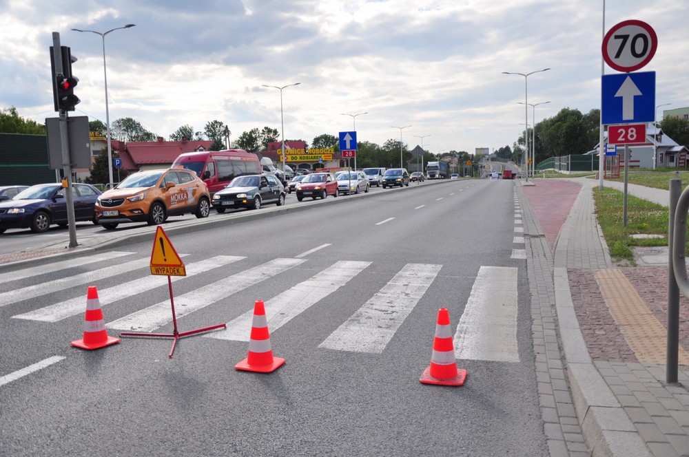 Karambol na DK28. Fot. Piotr Dymiński