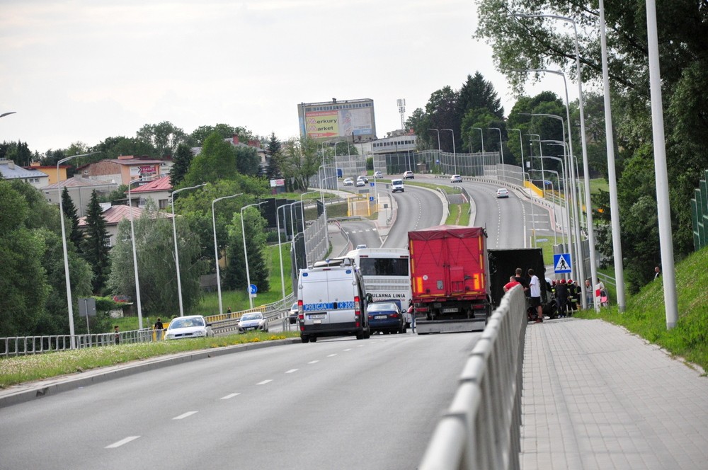 Karambol na DK28. Fot. Piotr Dymiński