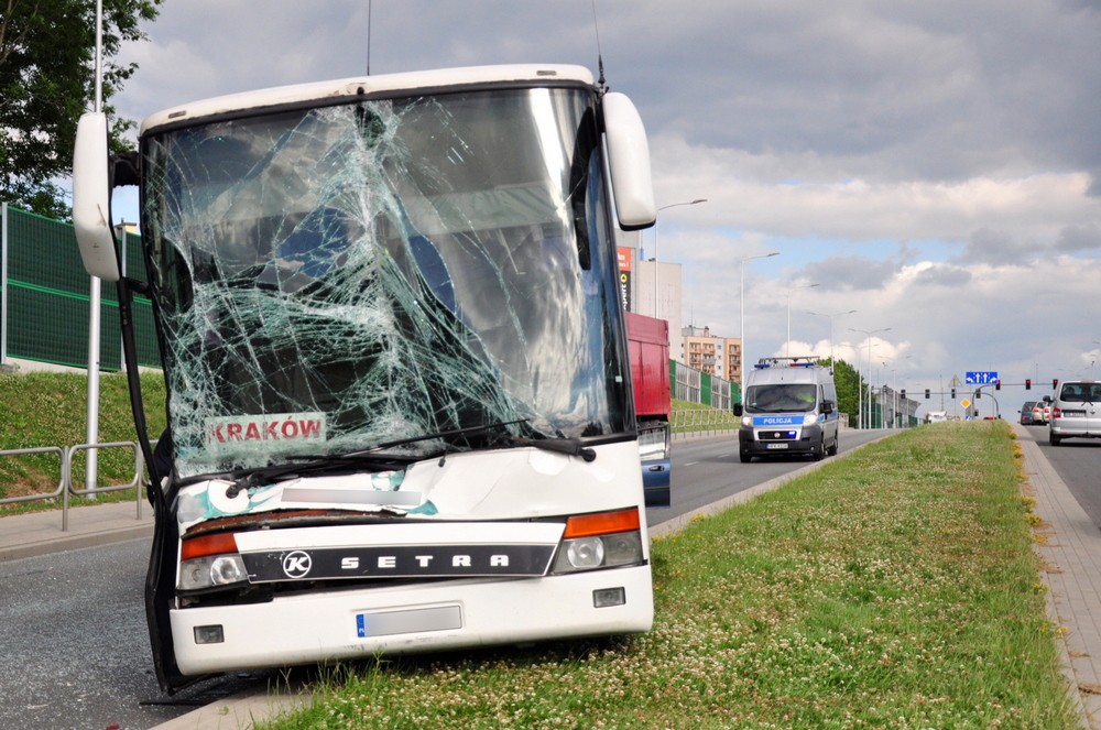 Karambol na DK28. Fot. Piotr Dymiński